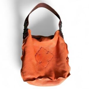 Y2K Tylie Malibu slouchy leather gothic bag